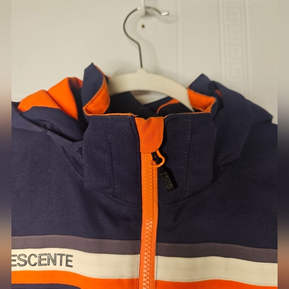 Descente Navy Detachable Hood Softshell Zip Jacket Junior 14 Ski Hike EUC - Picture 3 of 14